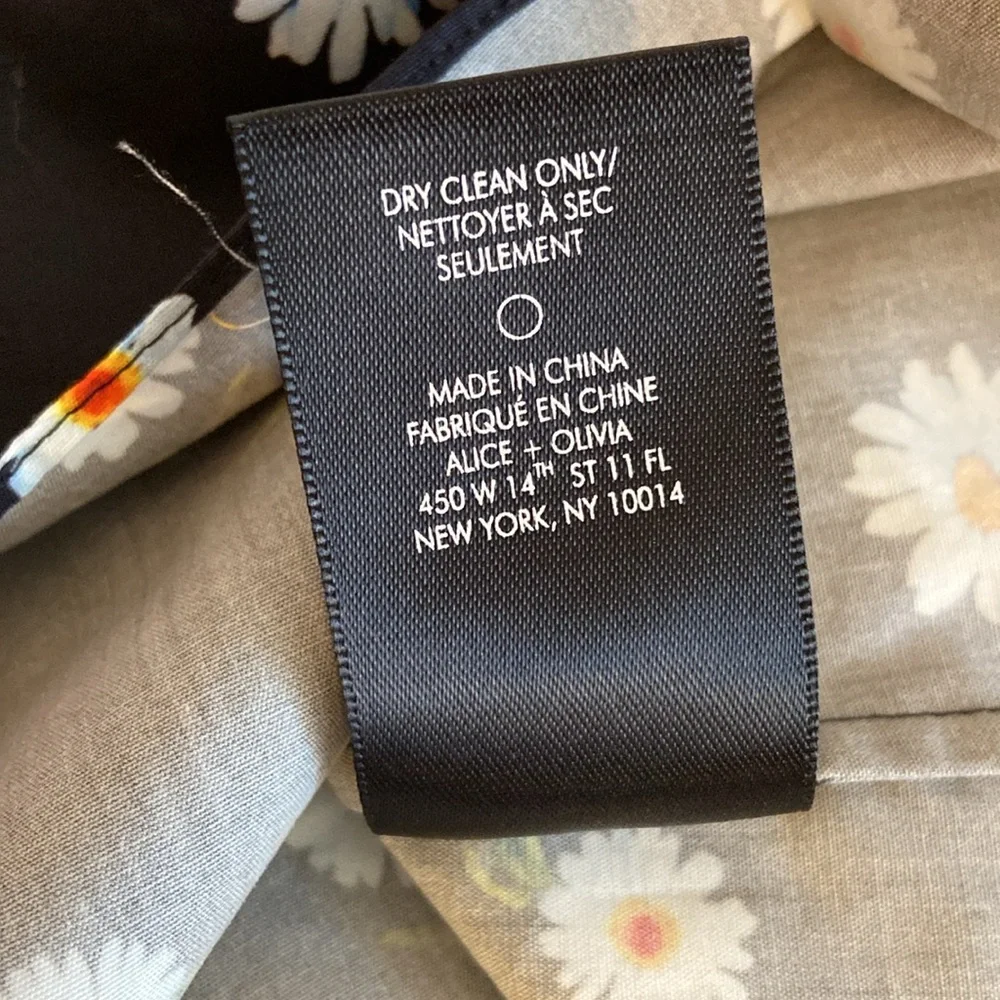 Alice + Olivia - Picture 7 of 7